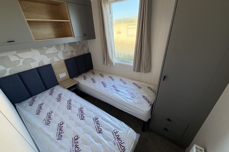 Swift Ardennes 32 X 12