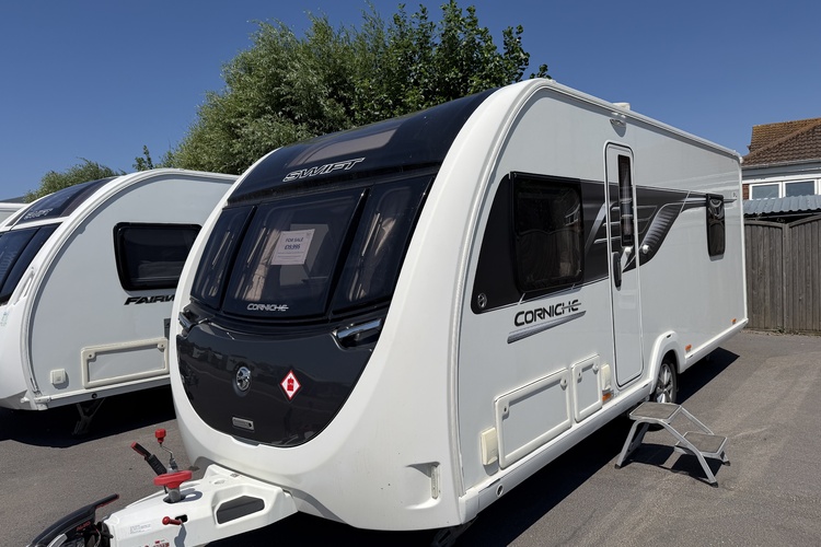 Swift Corniche  194 Al