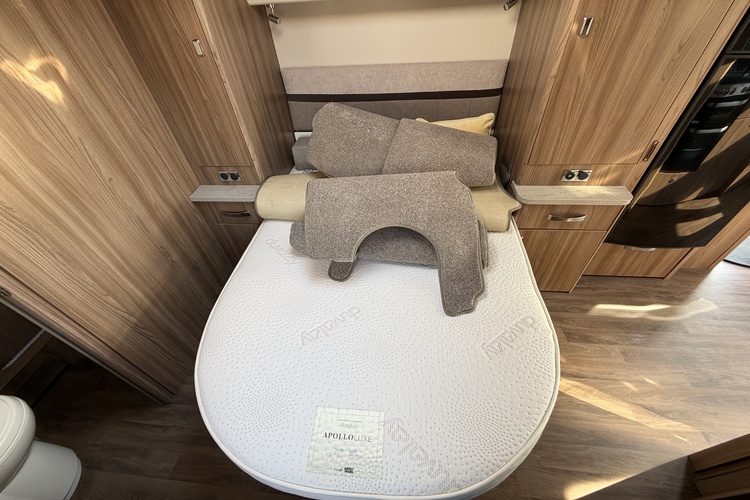 Swift Elegance 845 Grande